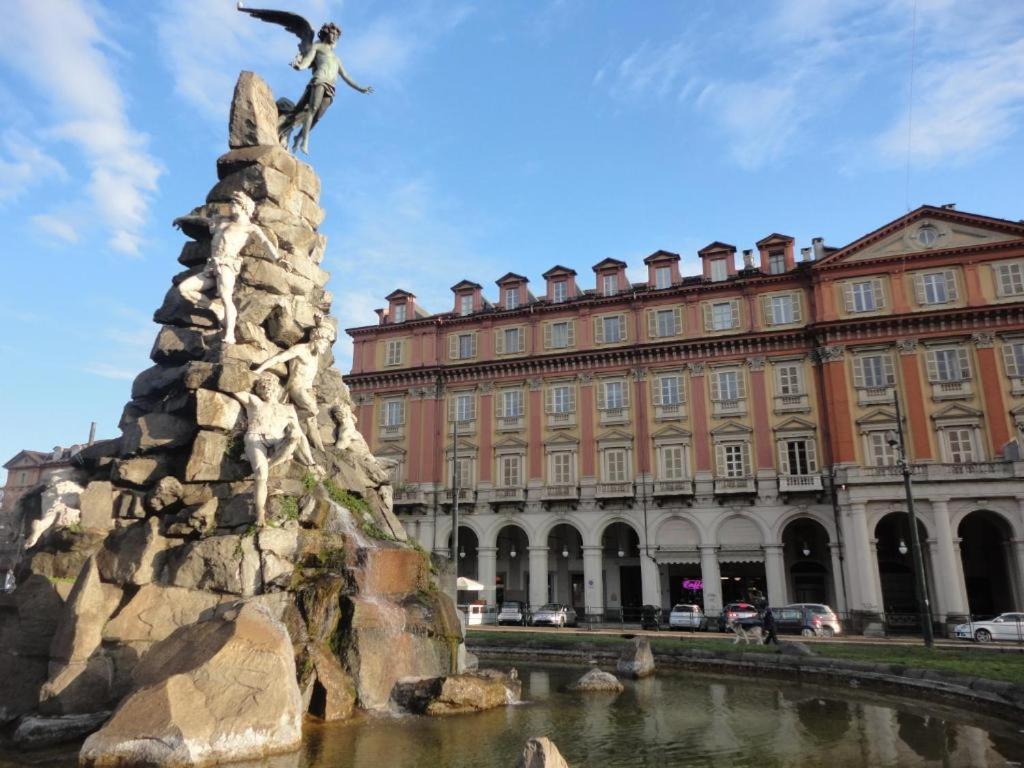 Sweet Apt Piazza Statuto 9 Deluxe Nel Pieno Centro Di Torino エクステリア 写真